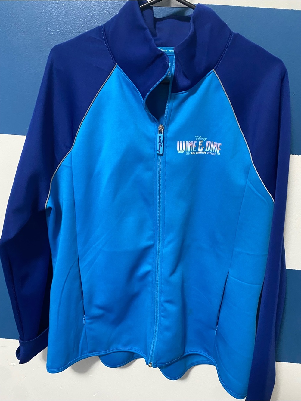 Rundisney Wine & Dine Blue Full-Zip running Jacket 2022
